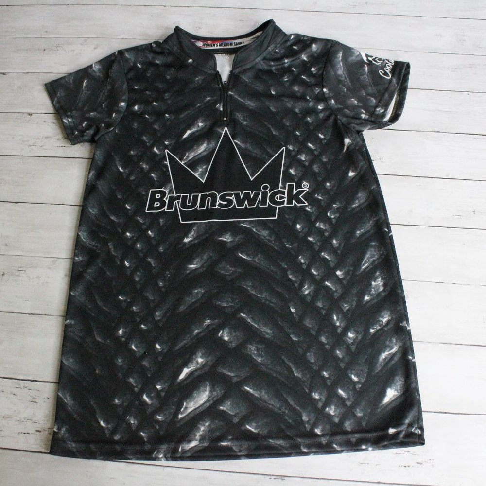 Brunswick Women's Jersey Bowling Shirt Size Medium Sash Black Gray White